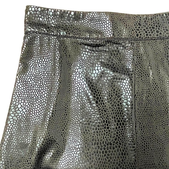 2/$10 | Forever 21 | Black Shiny Snakeskin | High Low Skirt | Size Small - Picture 5 of 8